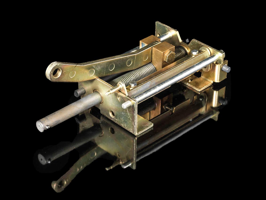 Assemblaggi 5_0006_Sfondo